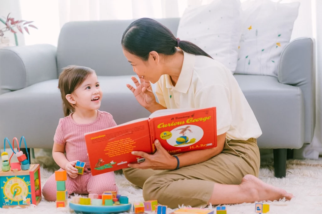 5 Things You Need to Consider When Hiring a Babysitter in the Philippines